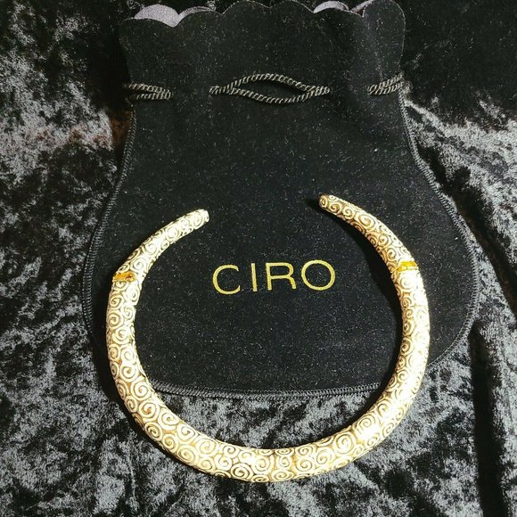 Ciro Gold Tone and Bone Enamel Scroll Collar Choker Necklace NEW - Picture 2 of 7